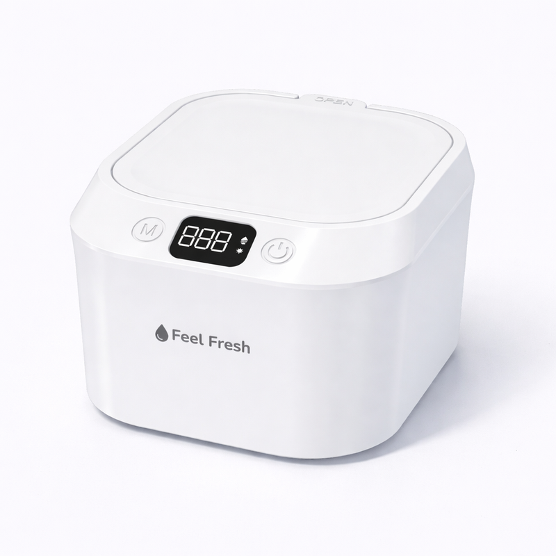 Feel Fresh Ultrasonic retainer cleaner Pearl White Singapore – 220ml digital display UV-C sterilisation cleaner for aligners retainers and mouthguards, sleek white design