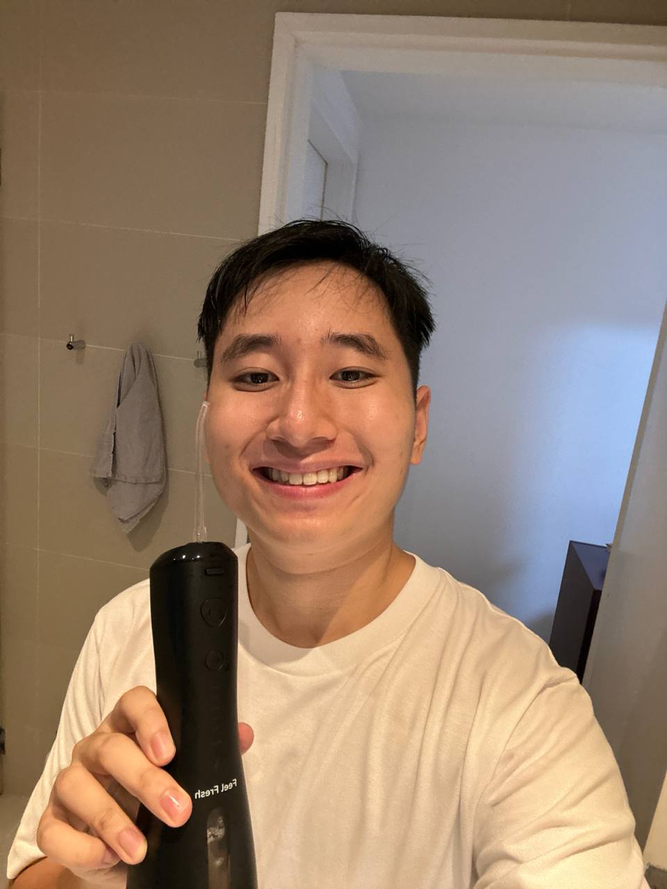 <p>The easier way to floss—loved by thousands.</p>