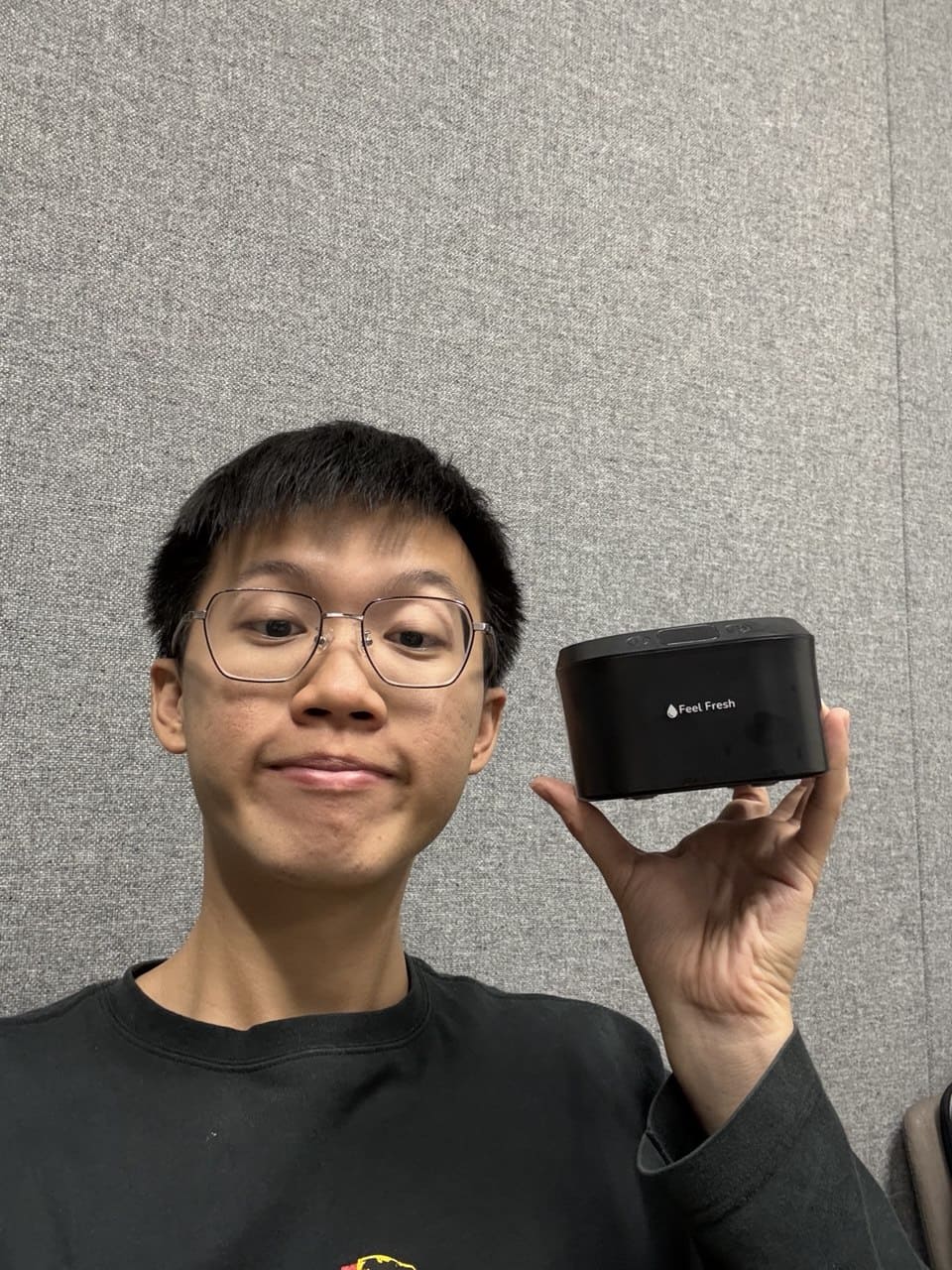 Customer testimonial describing aligners restored from dull and stained to clear after ultrasonic cleaning